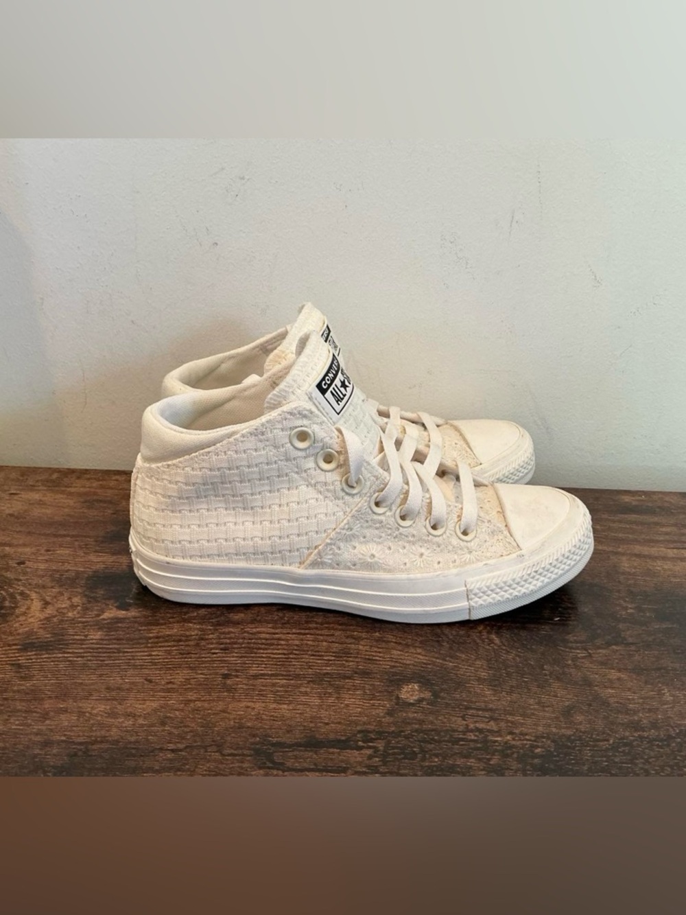 Converse CTAS Madison Mid Crochet Knit Lace Egret/Vintage White Women - Picture 8 of 8